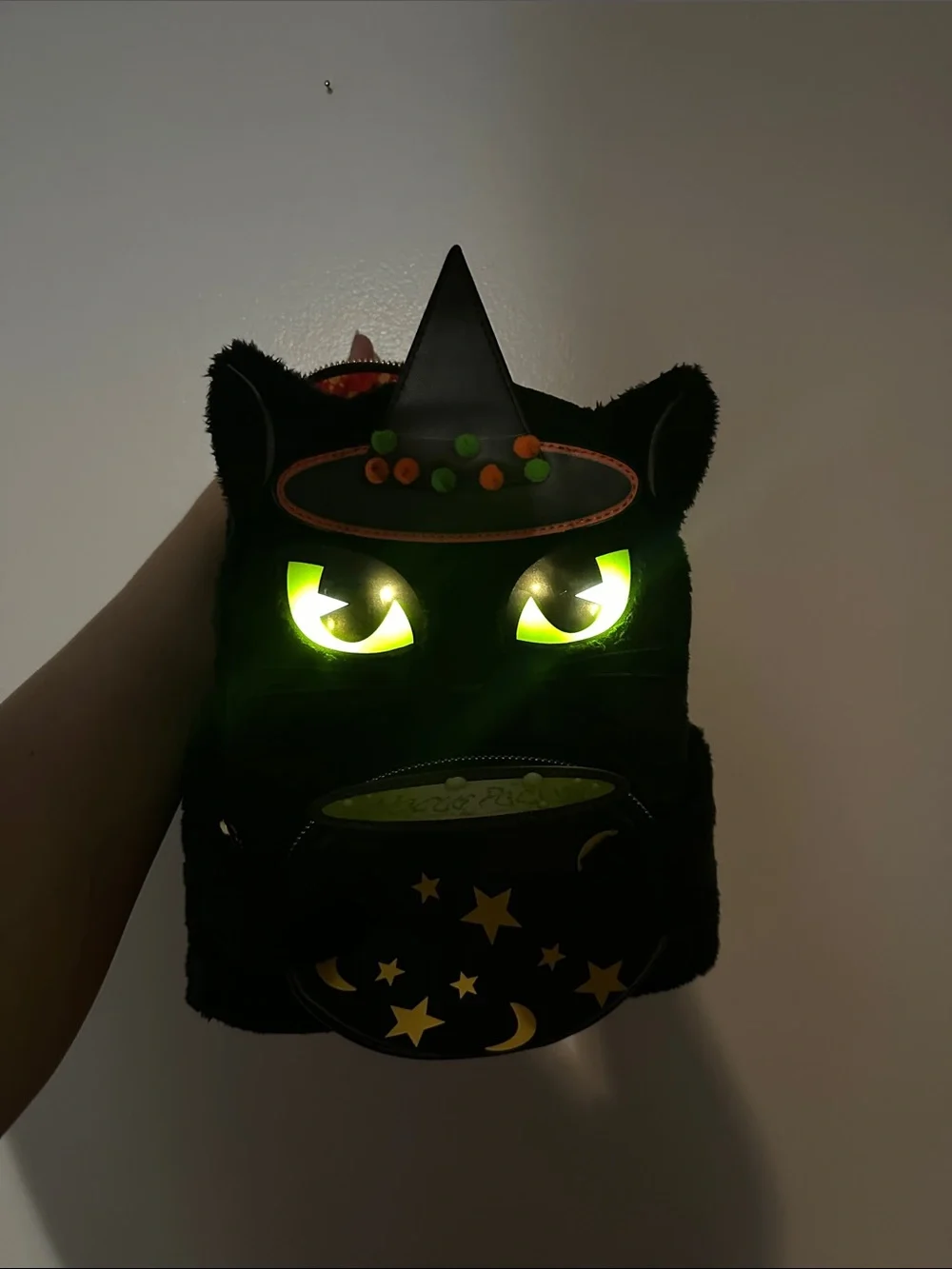 Disney Hocus Pocus Loungefly Glow-in-the-Dark Black Cat Backpack